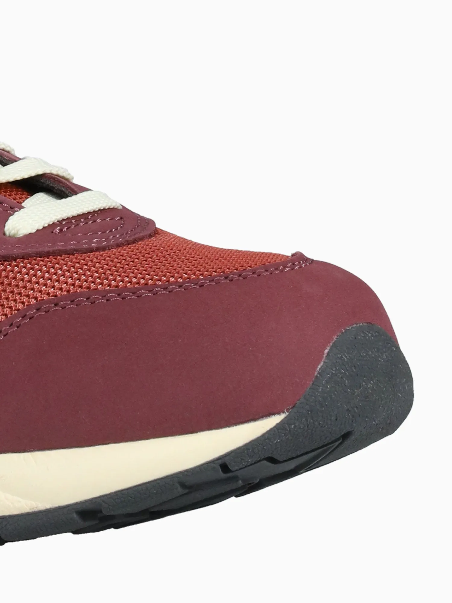 580 Burgundy Suede