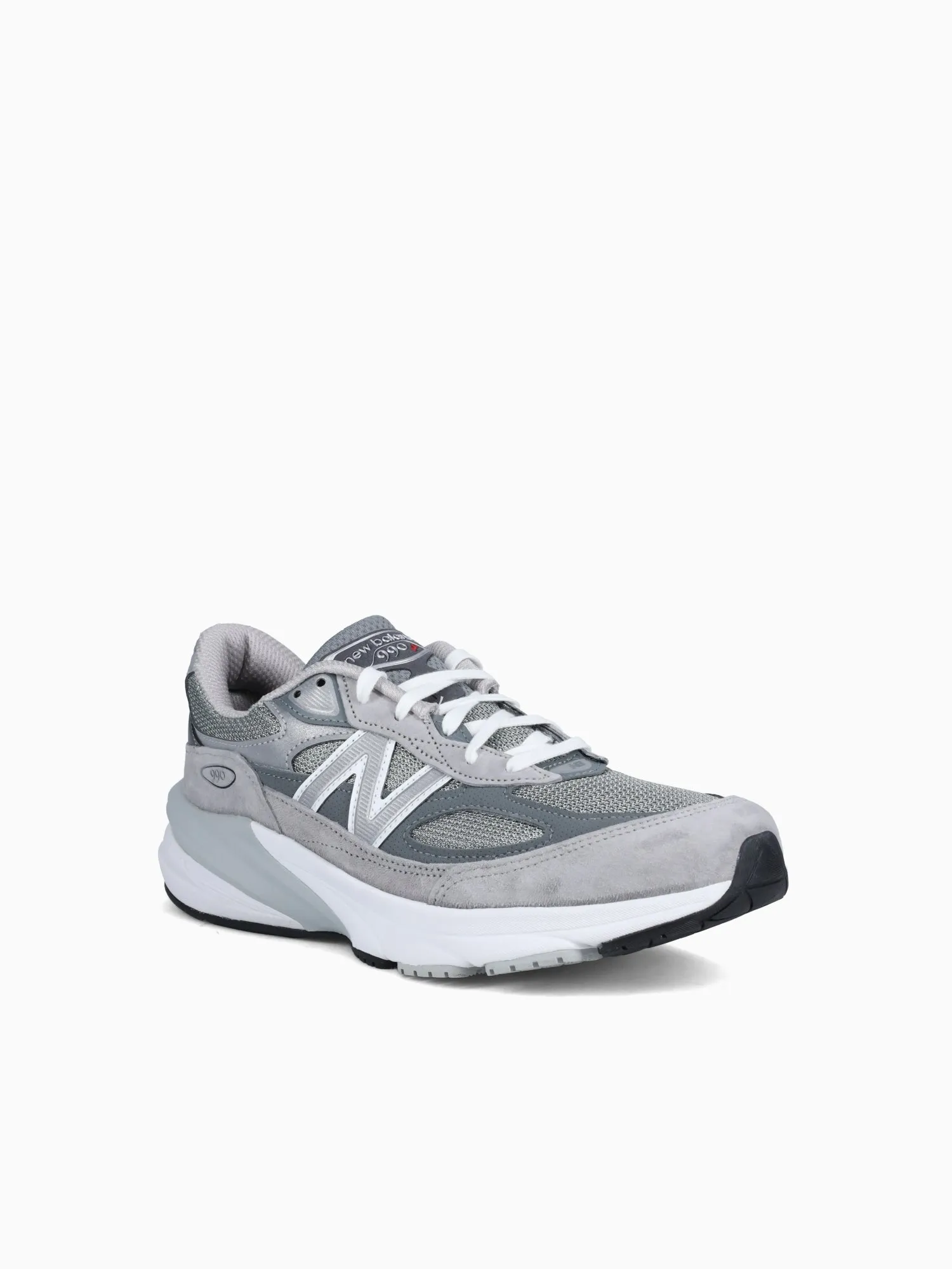 990v6 Grey Suede