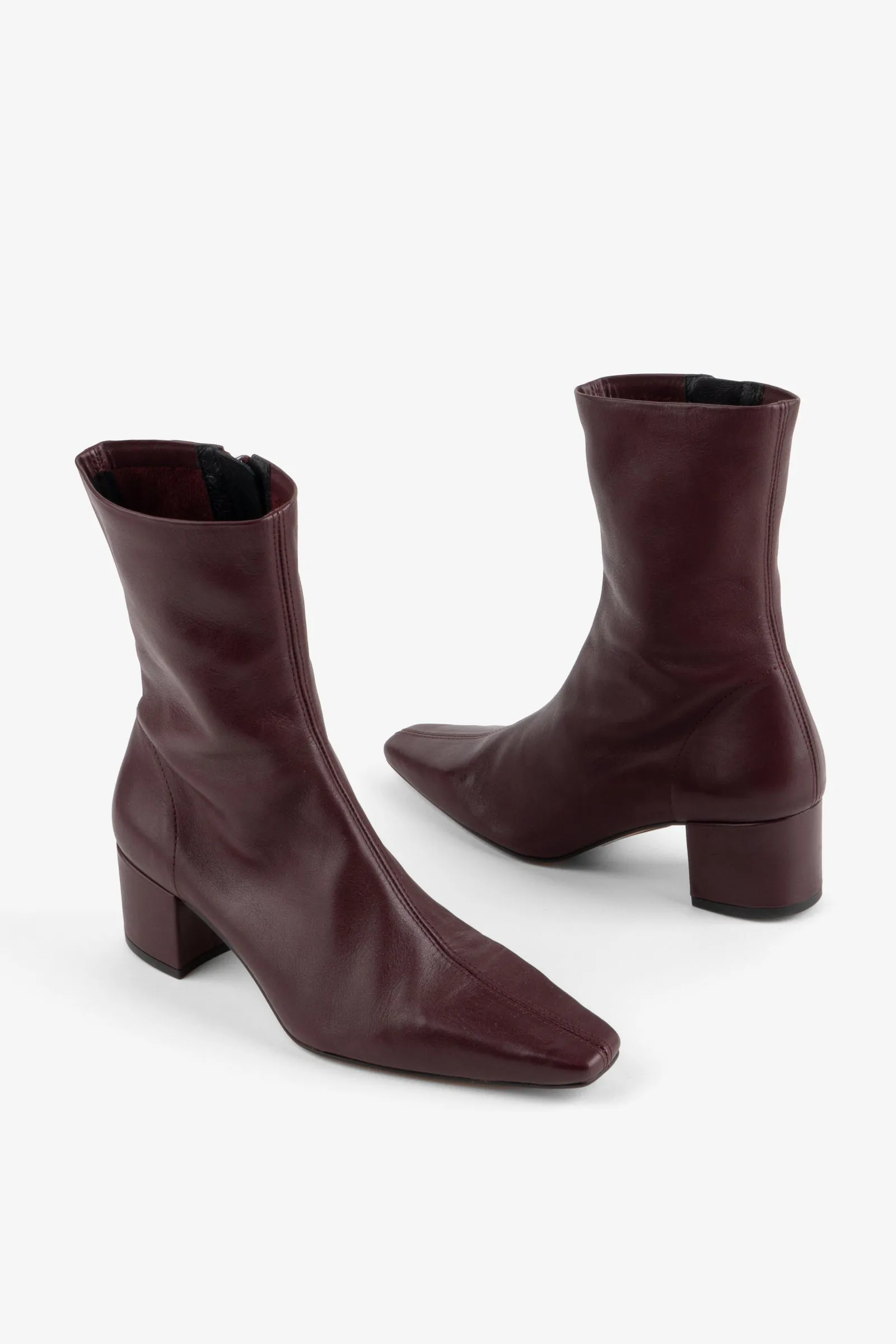 CARLTON HEELED MID BOOT