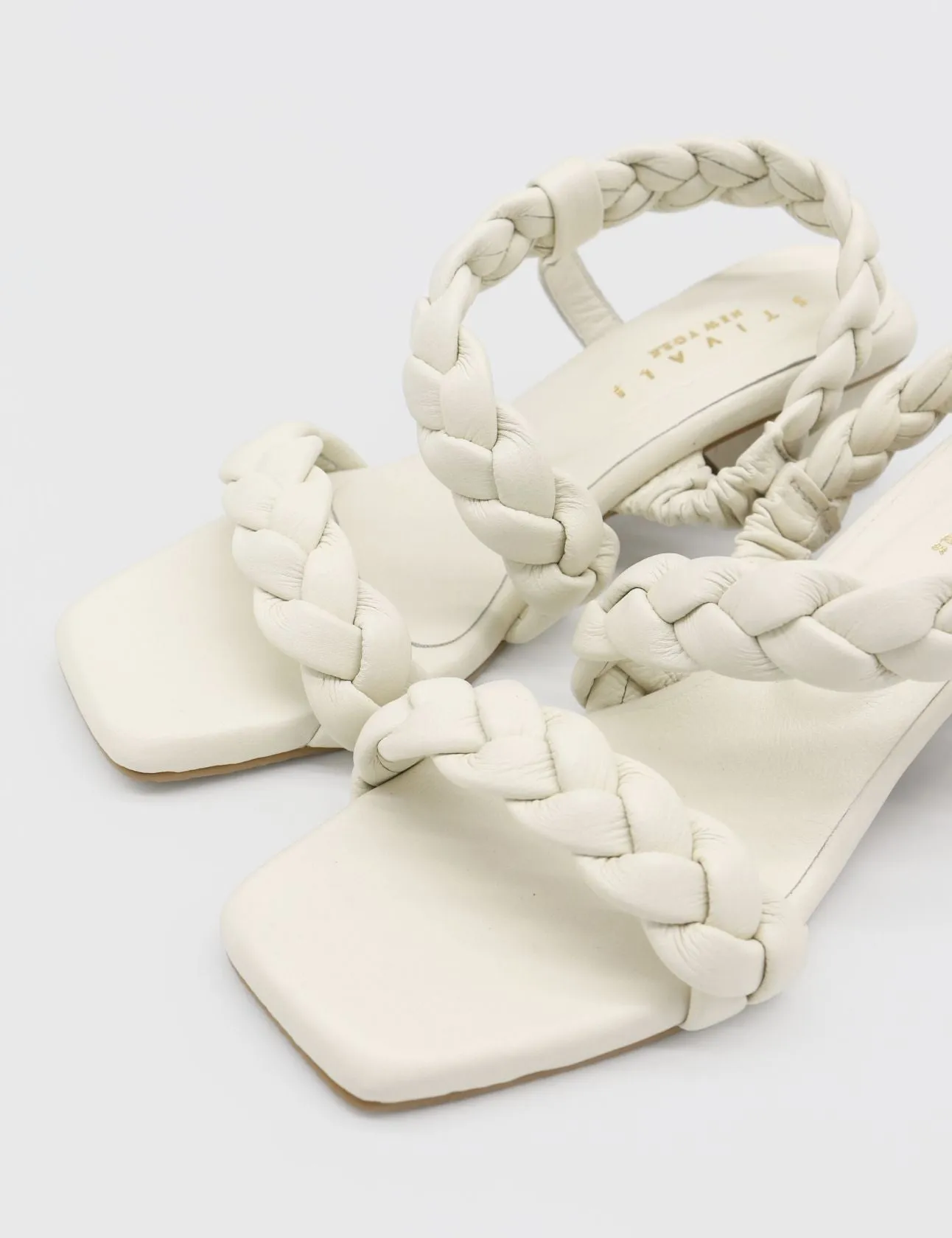 Island braided crochet sandals in off white leather women shoes