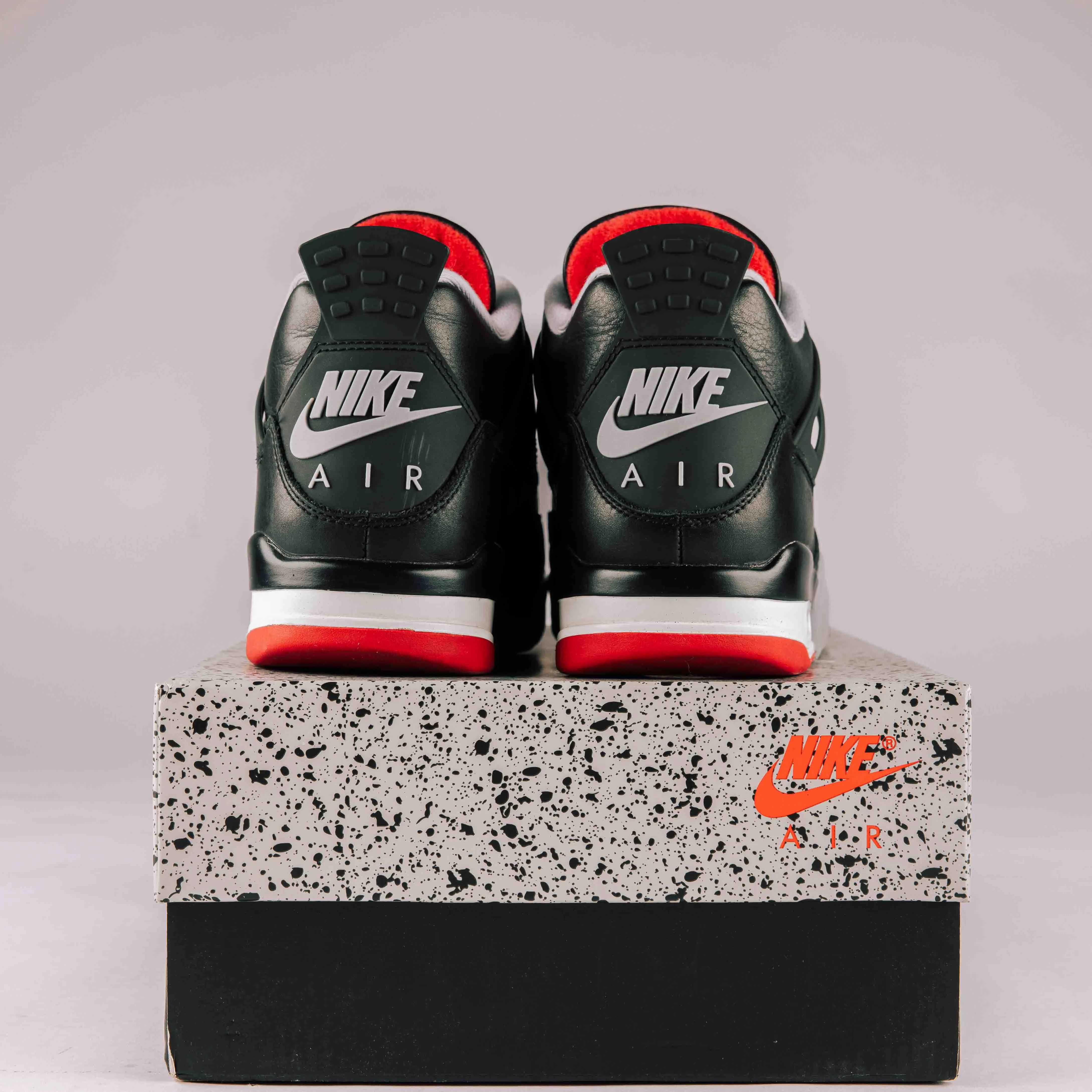 Jordan 4 Retro Bred Reimagined - Used - 0028