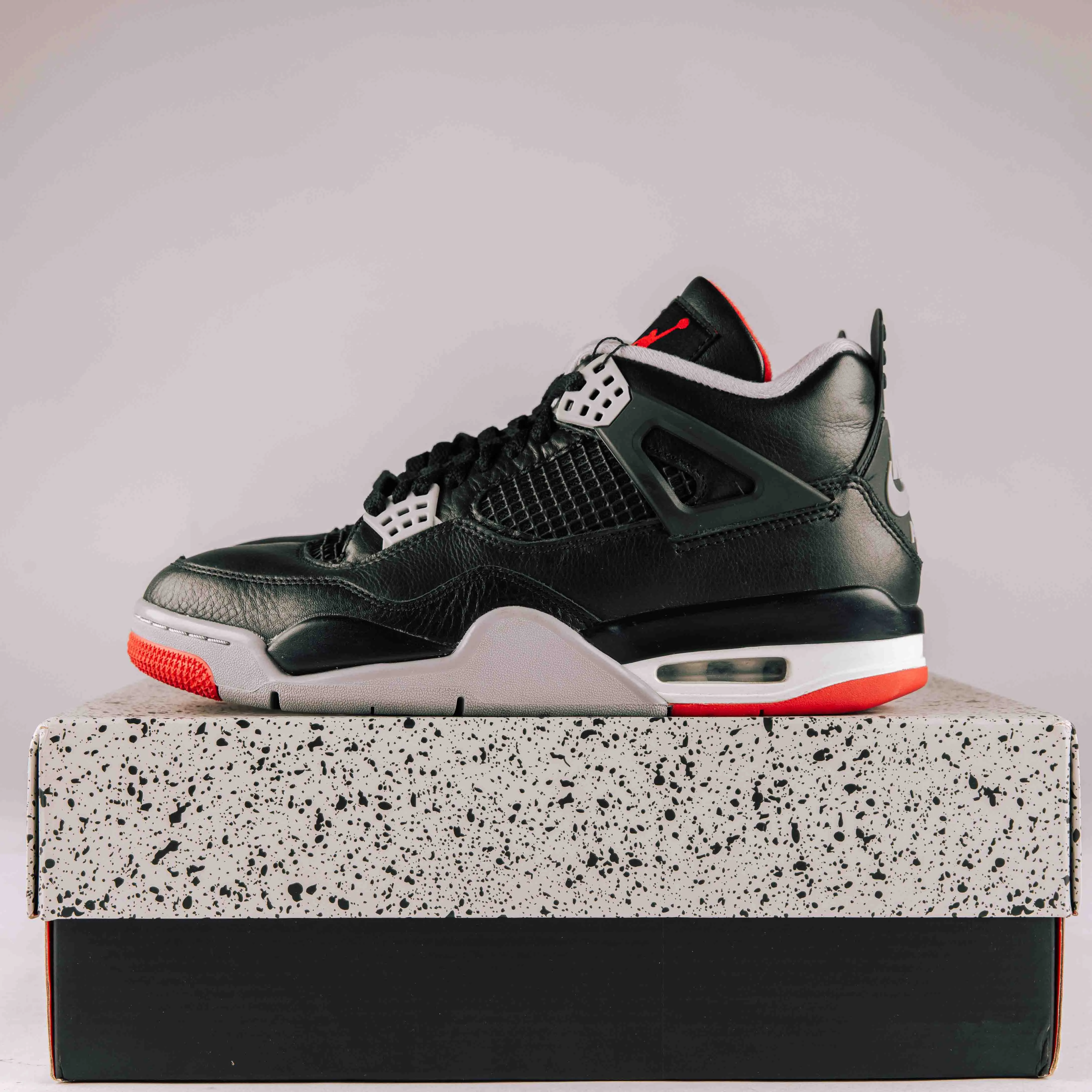 Jordan 4 Retro Bred Reimagined - Used - 0028