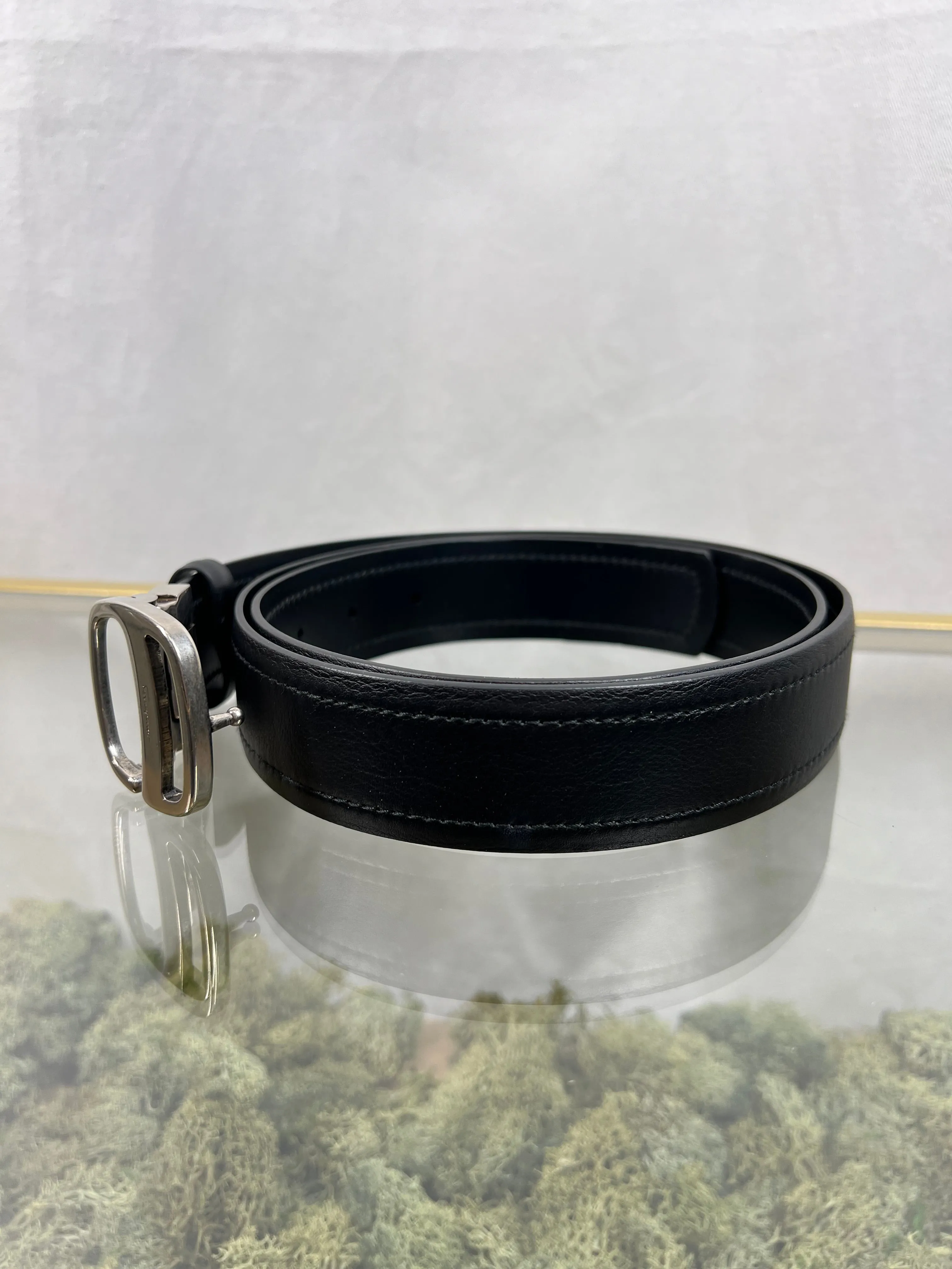 SALVATORE FERRAGAMO Black Leather Gancini Belt  Sz 40