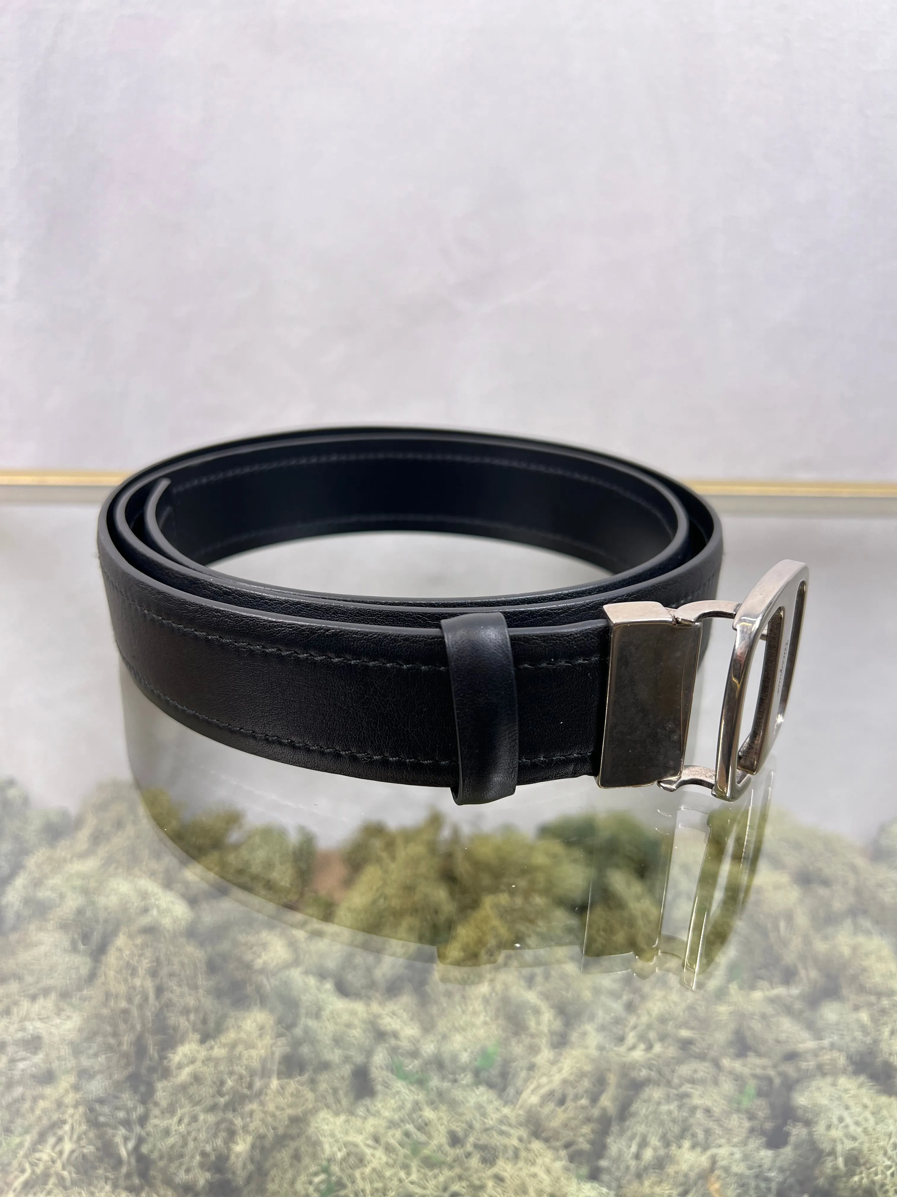 SALVATORE FERRAGAMO Black Leather Gancini Belt  Sz 40